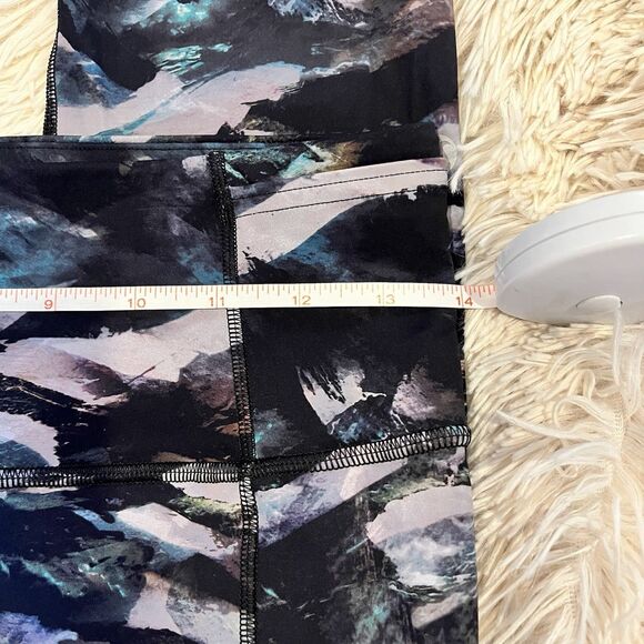 Lululemon Size 8 Fast Free Tight II 25" Non-Reflective Glacier Camo Starlight - Picture 7 of 14